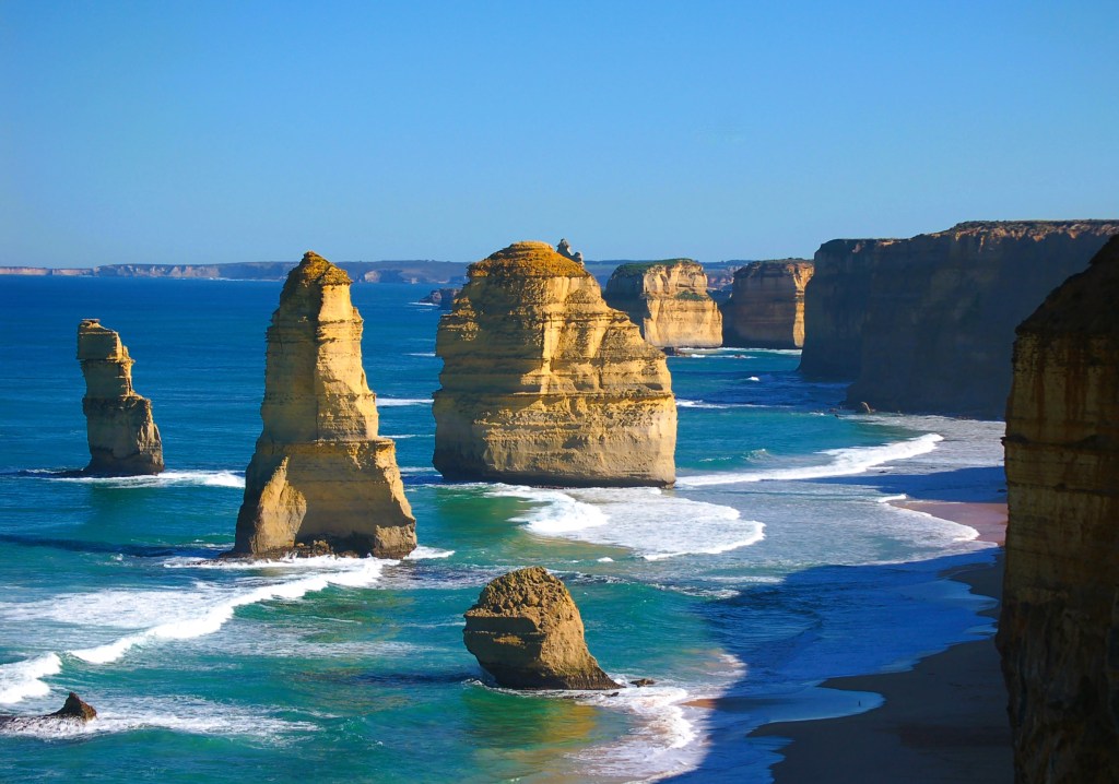 Luxury Vans Melbourne Great Ocean Road day trips