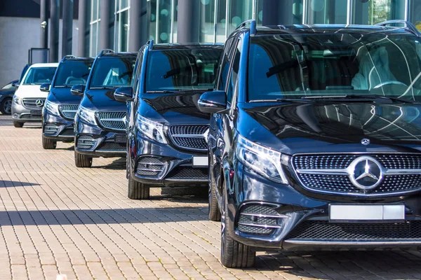 Luxury Van Transfers